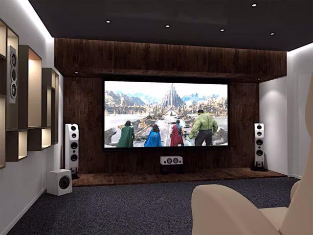 Componenti home cinema professionale: videoproiettore, schermo, audio Dolby Atmos, poltrone